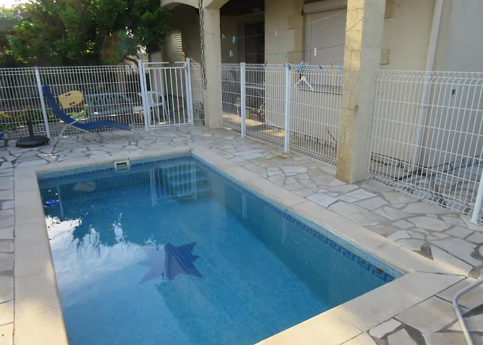 T3 Clim 4 Pers Terrasse Jardin Piscine *